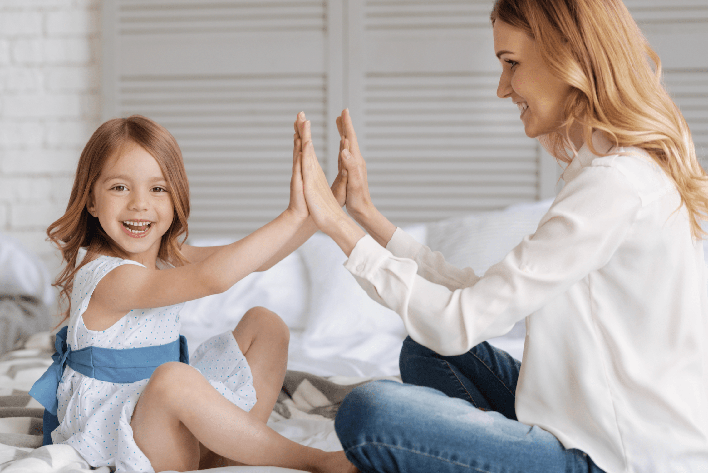 Zawieszenie władzy rodzicielskiej w pigułce - Matka bawi się z córką